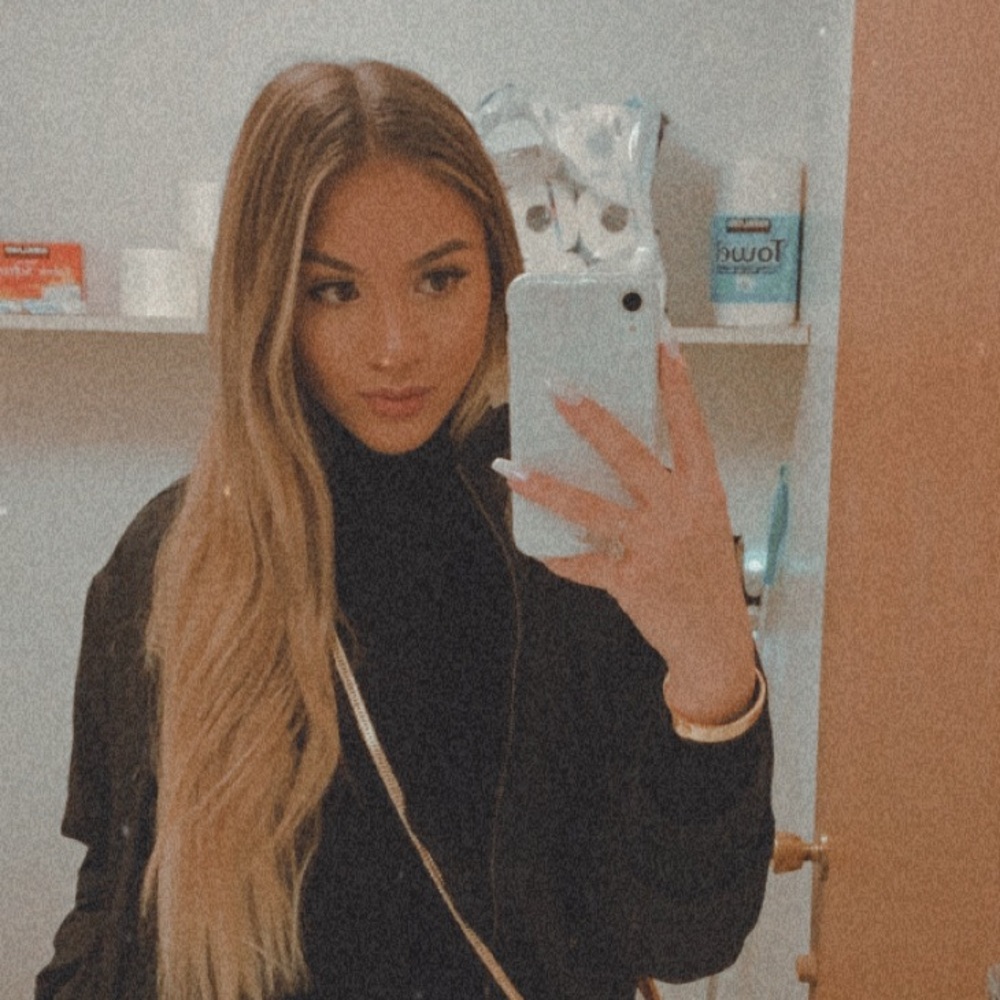 Meet your Posher, Jillian